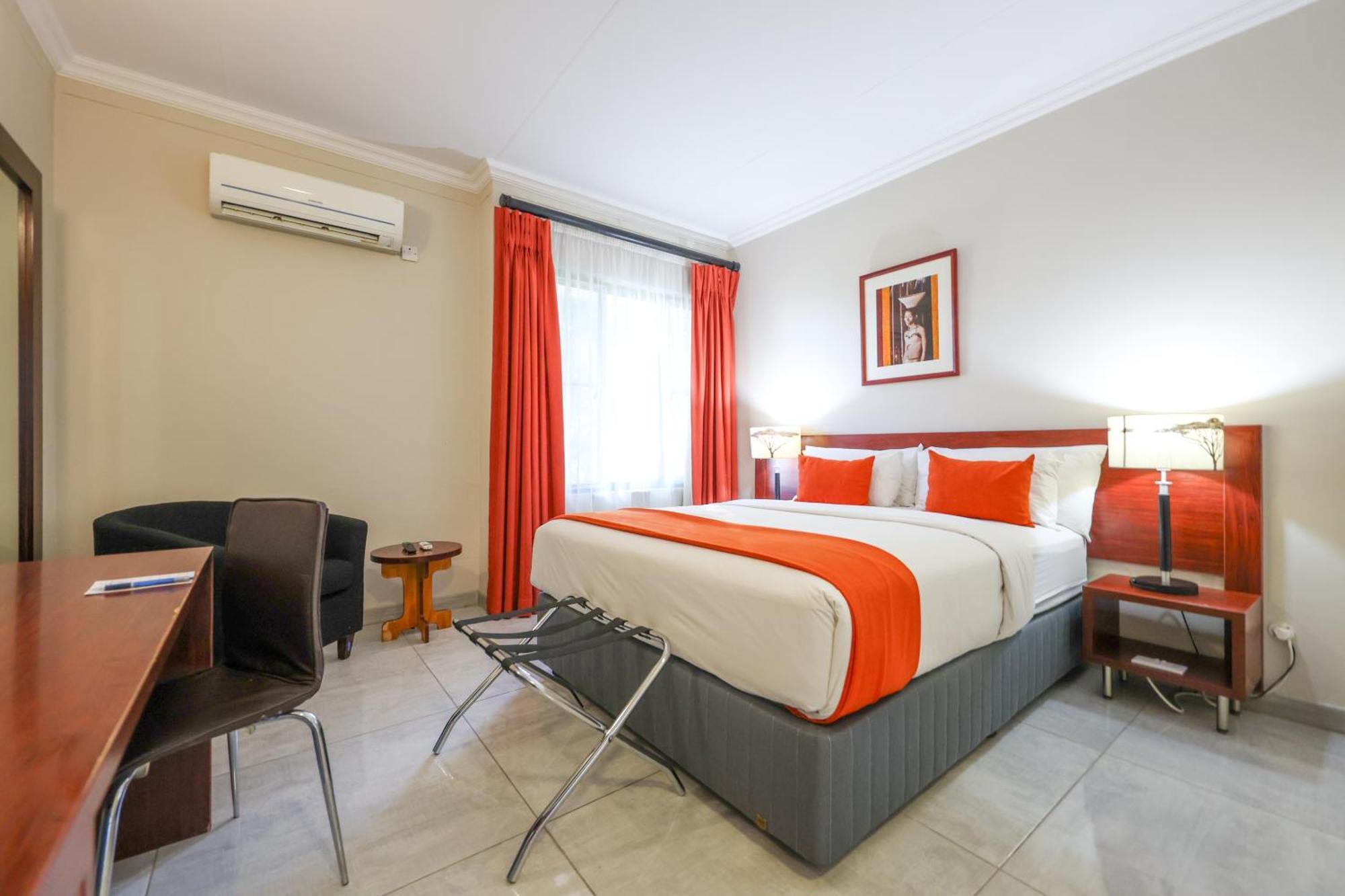 Cresta Botsalo Hotel Palapye Room photo