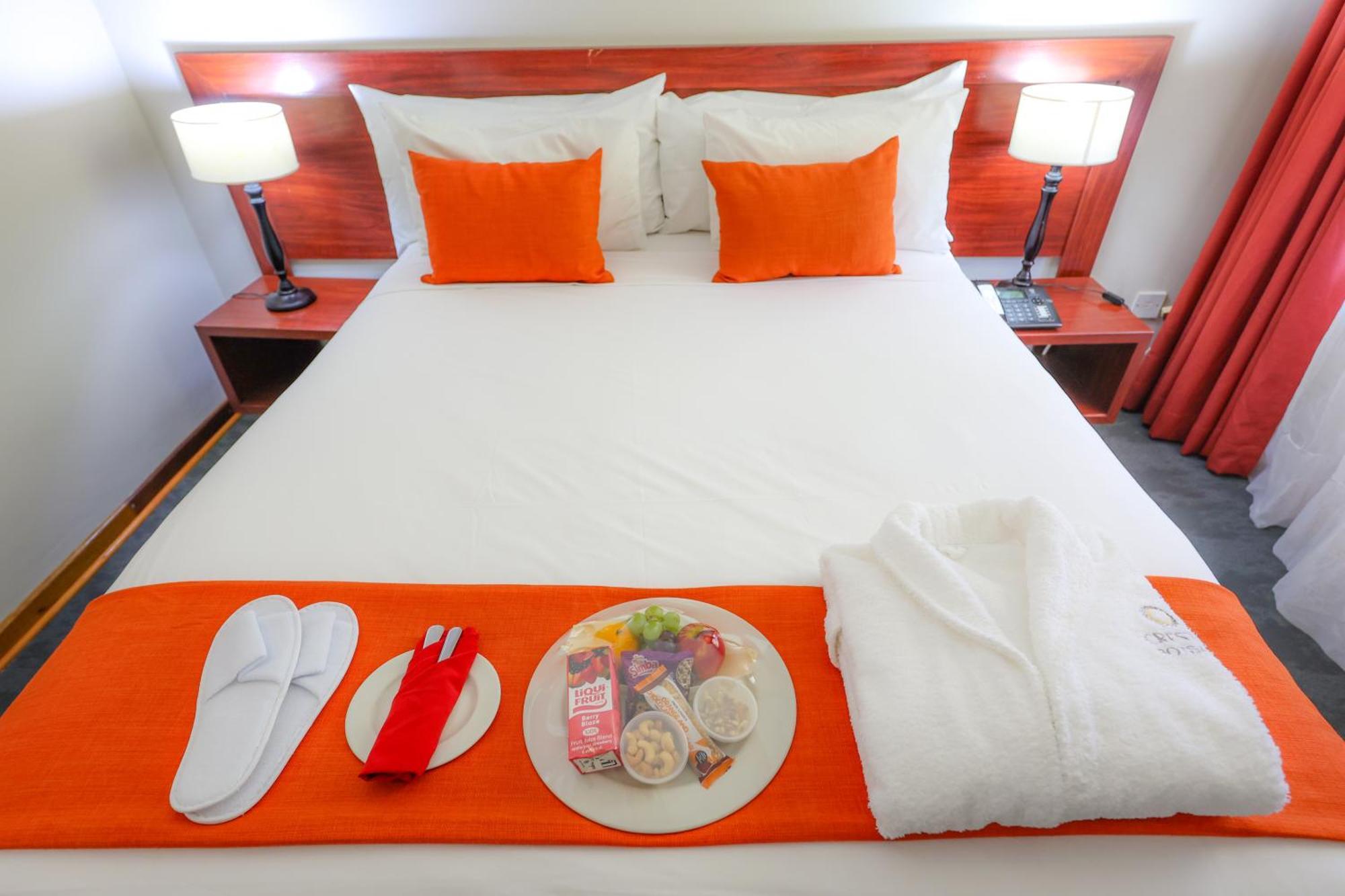 Cresta Botsalo Hotel Palapye Exterior photo