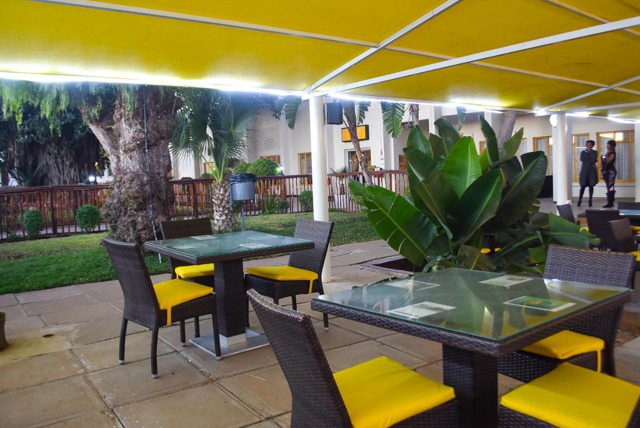 Cresta Botsalo Hotel Palapye Exterior photo